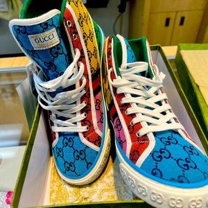 Multicolored size 10 Gucci Hightops
